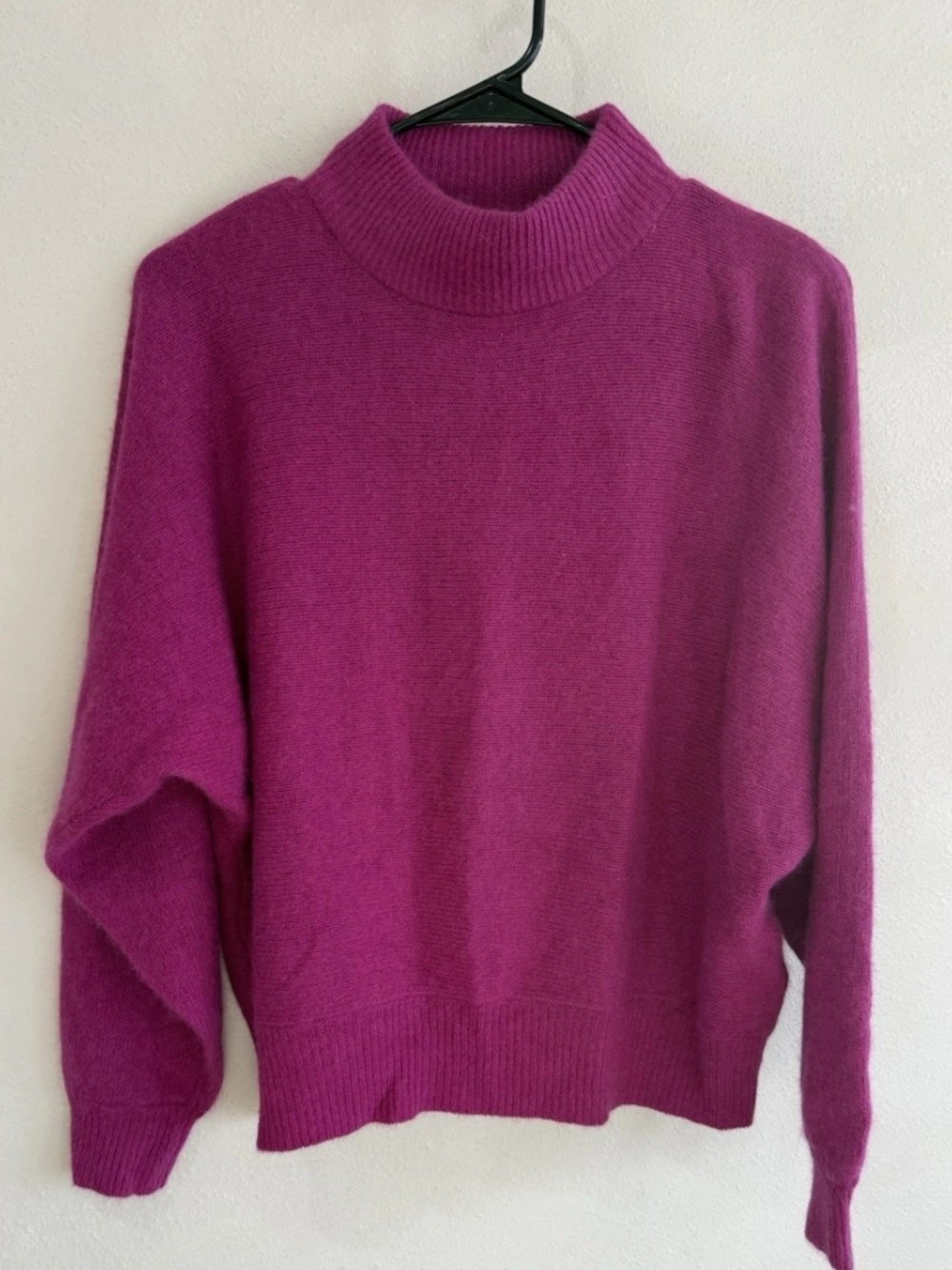 Lambswool Mohair Angora Rabbit Hair Sweater Vintage Long Sleeve Pink Close Knit